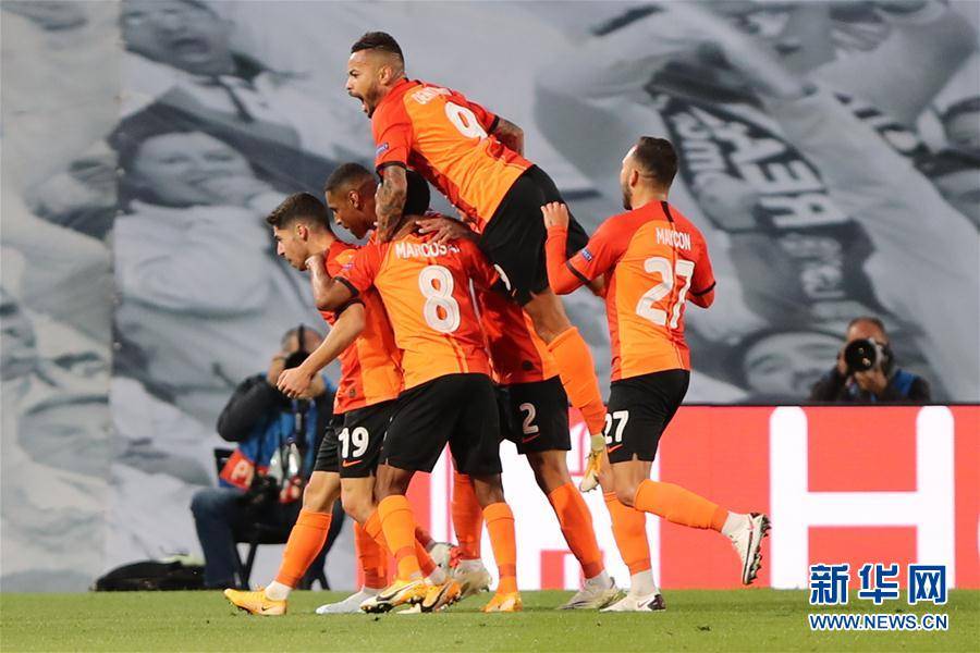 欧冠:皇家马德里负顿涅茨克矿工【开云kaiyun官方网站】(图10)
欧冠:皇家马德里负顿涅茨克矿工【开云kaiyun官方网站】(图10)