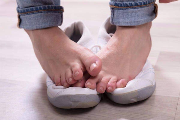 开云kaiyun官方网站_
脚臭的基础原因是什么？原来是这玩意儿在作祟！(图1)