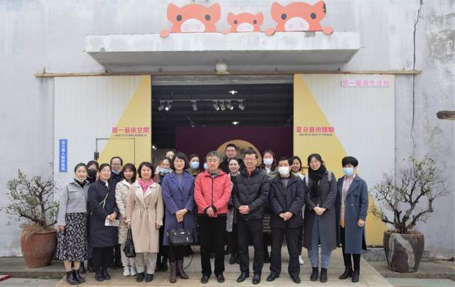 ‘kaiyun官网入口’
威海职业学院艺术学院师生:走进简一艺术空间 享艺术盛宴(图6) ‘kaiyun官网入口’
威海职业学院艺术学院师生:走进简一艺术空间 享艺术盛宴(图6)