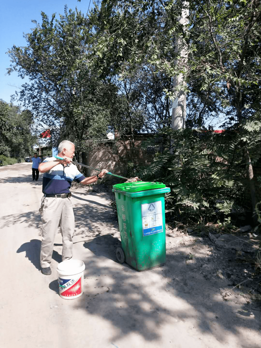 
【文明建立】华明街：“双创”事情人人到场 情况改善人人受益【开云kaiyun官方网站】(图1)